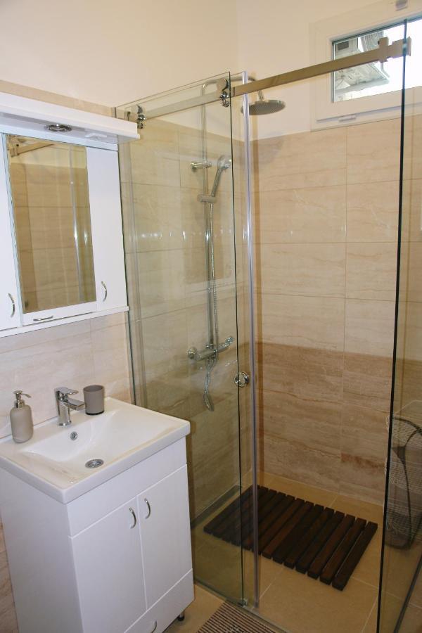 Tasmajdan Apartment